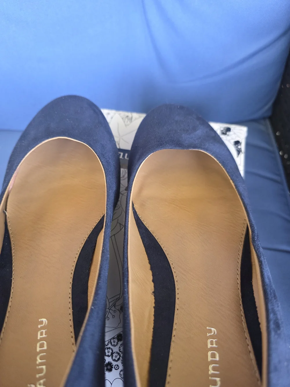 CL by Laundry Navy Suede Wedge Heels New In Box. Size 9.5 Office Chic Comfycore